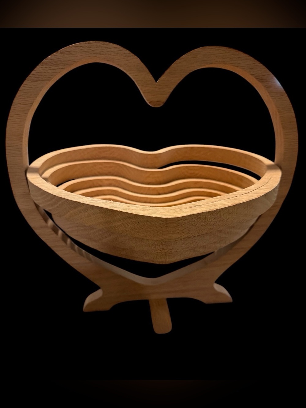 Vintage 1989 Woodgit Heart-Shaped Collapsible Wooden Basket / Trivet